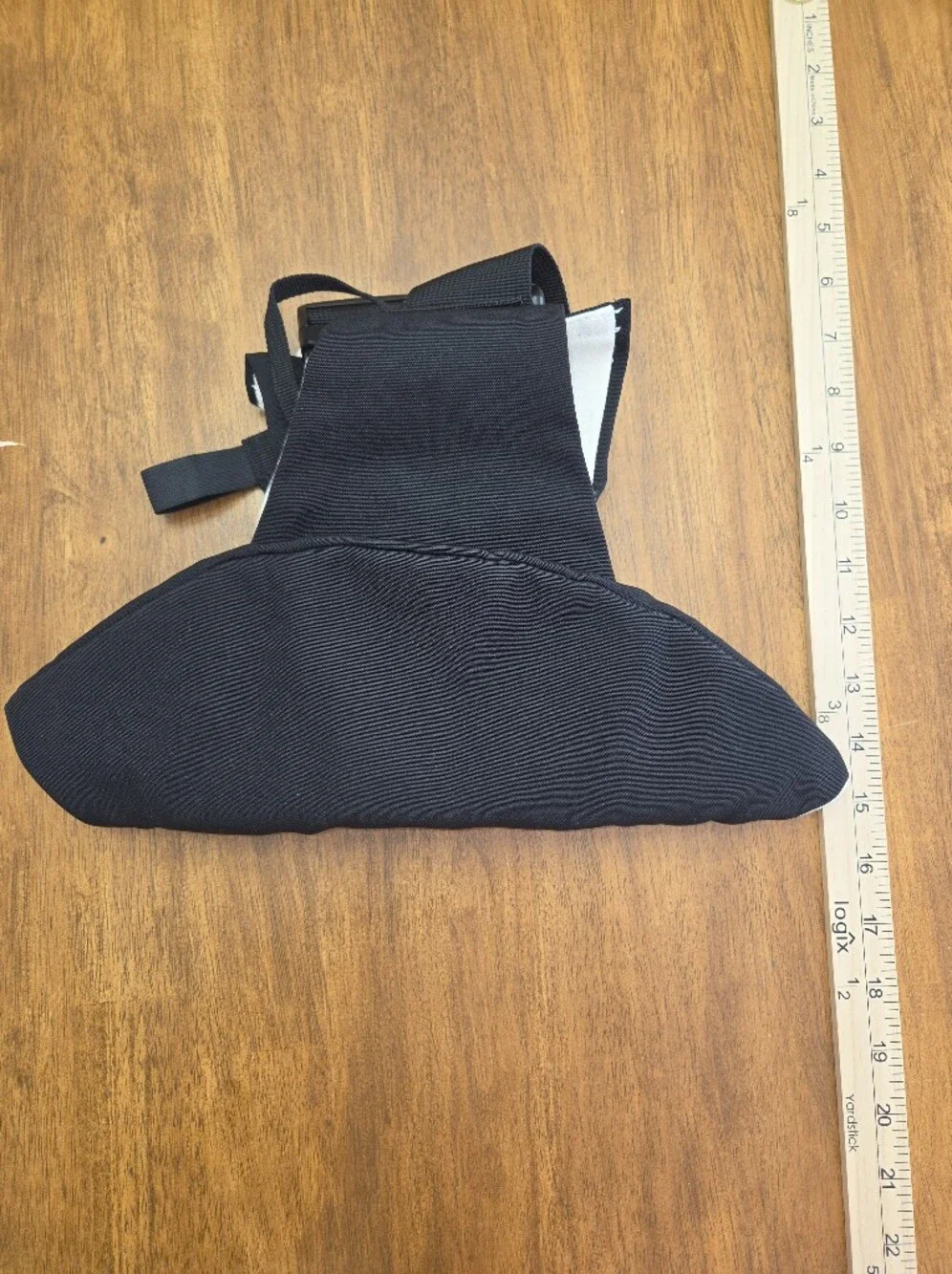 Black Kids Carrier Sling By Nivaro, Like New OS